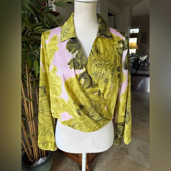 Madison de’Amelie ladies long sleeve dressy blouse, NWT size medium - Picture 7 of 12